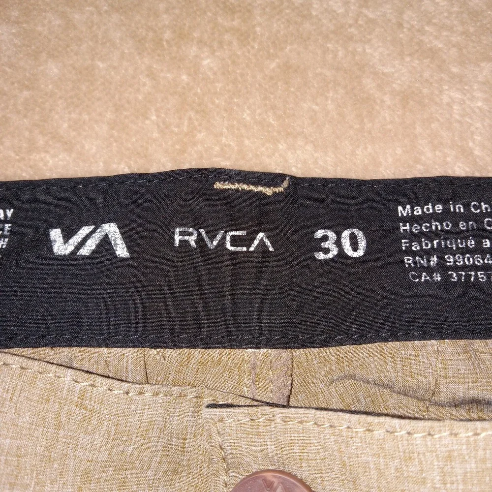 RVCA Men's 4 Way Stretch Outdoor Hiking Active Shorts Size‎ 30 Tan
